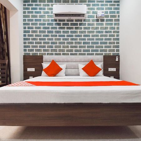 Hotel O Chandigarh Inn מראה חיצוני תמונה